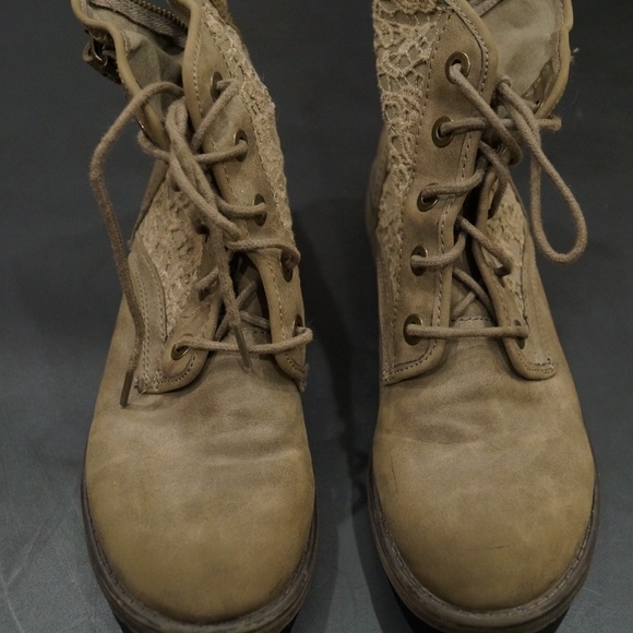 Steve Madden khaki boots - Picture 2 of 4